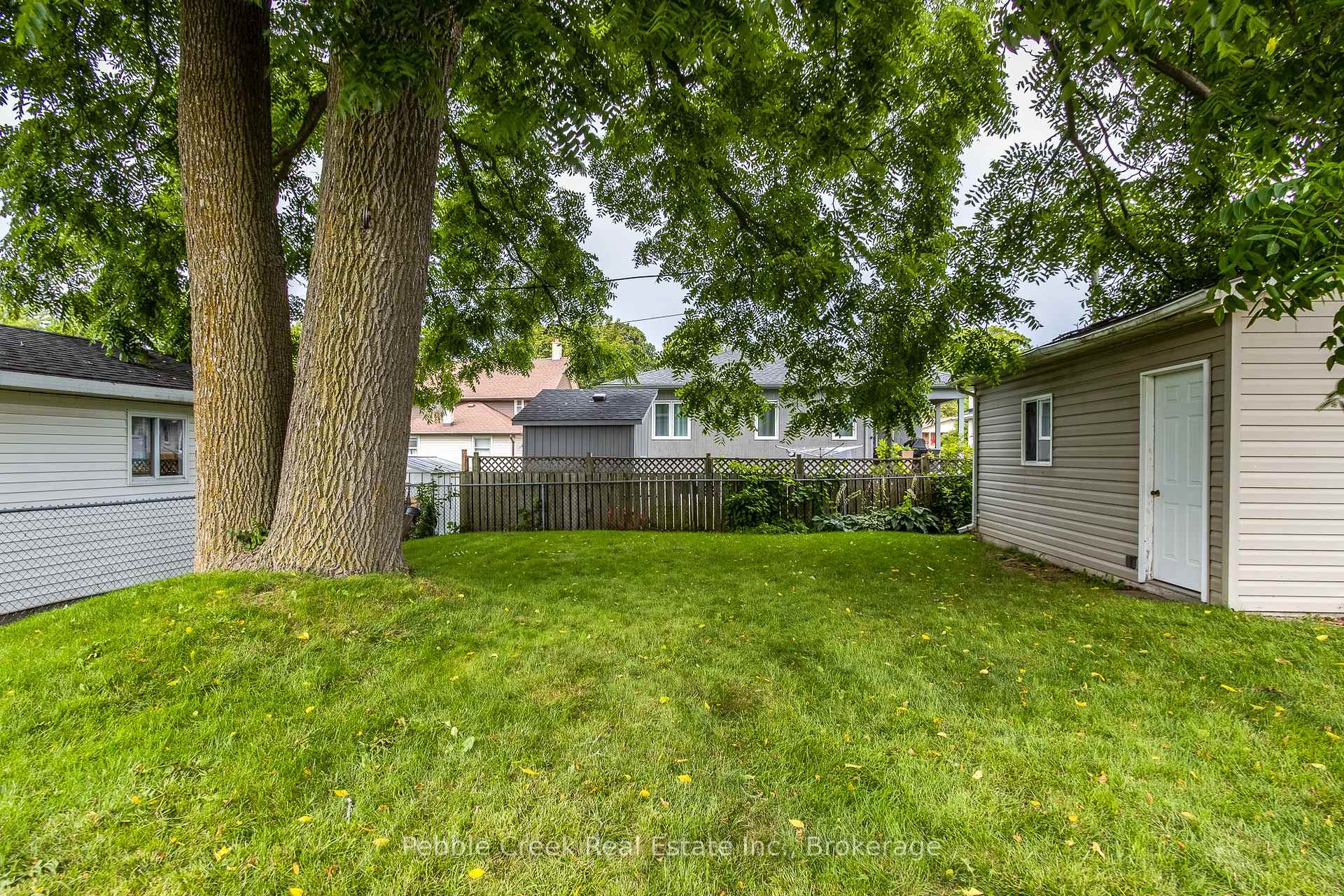 Photo 27 of 172 Elgin Avenue W, Goderich, Goderich (Town) — HOMEH