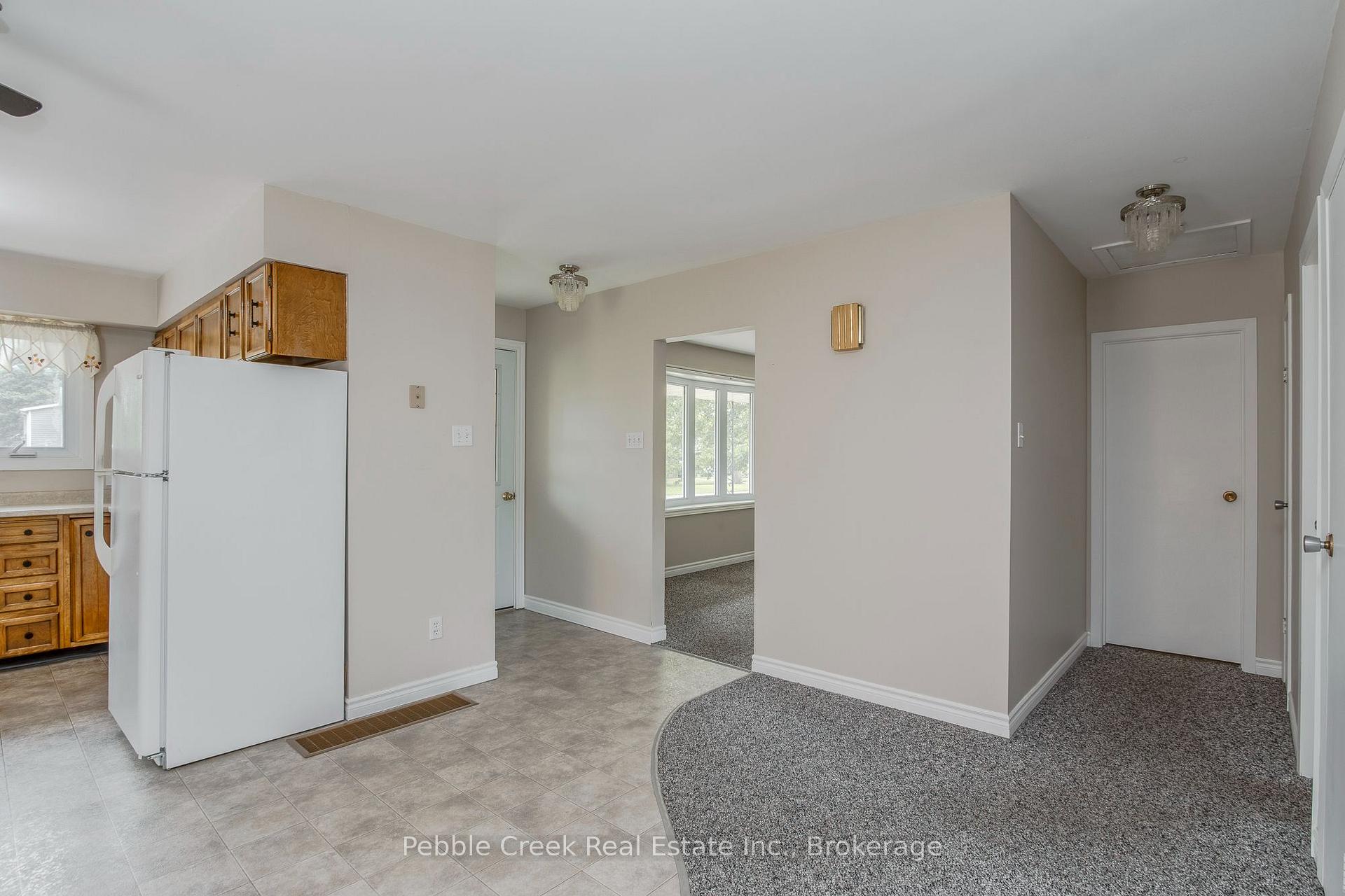 Photo 41 of 172 Elgin Avenue W, Goderich, Goderich (Town) — HOMEH