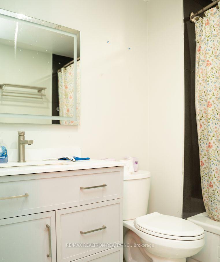 Photo 35 of 2065 Blue Ridge Crescent, Pickering, Brock Ridge — HOMEH