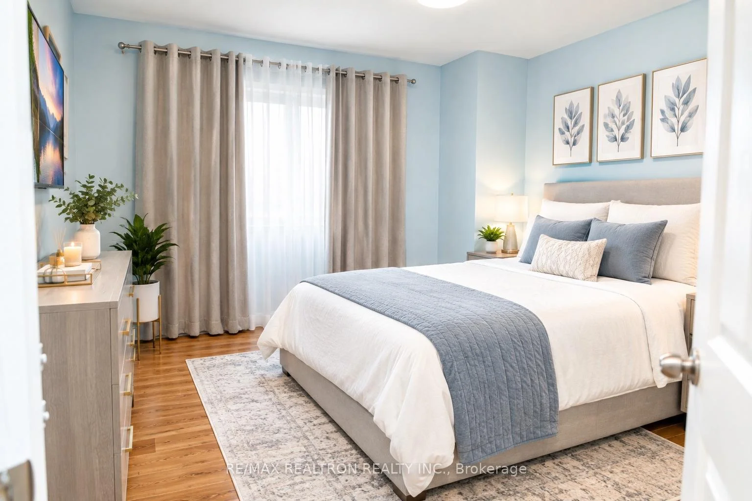 Photo 11 of 2065 Blue Ridge Crescent, Pickering, Brock Ridge — HOMEH