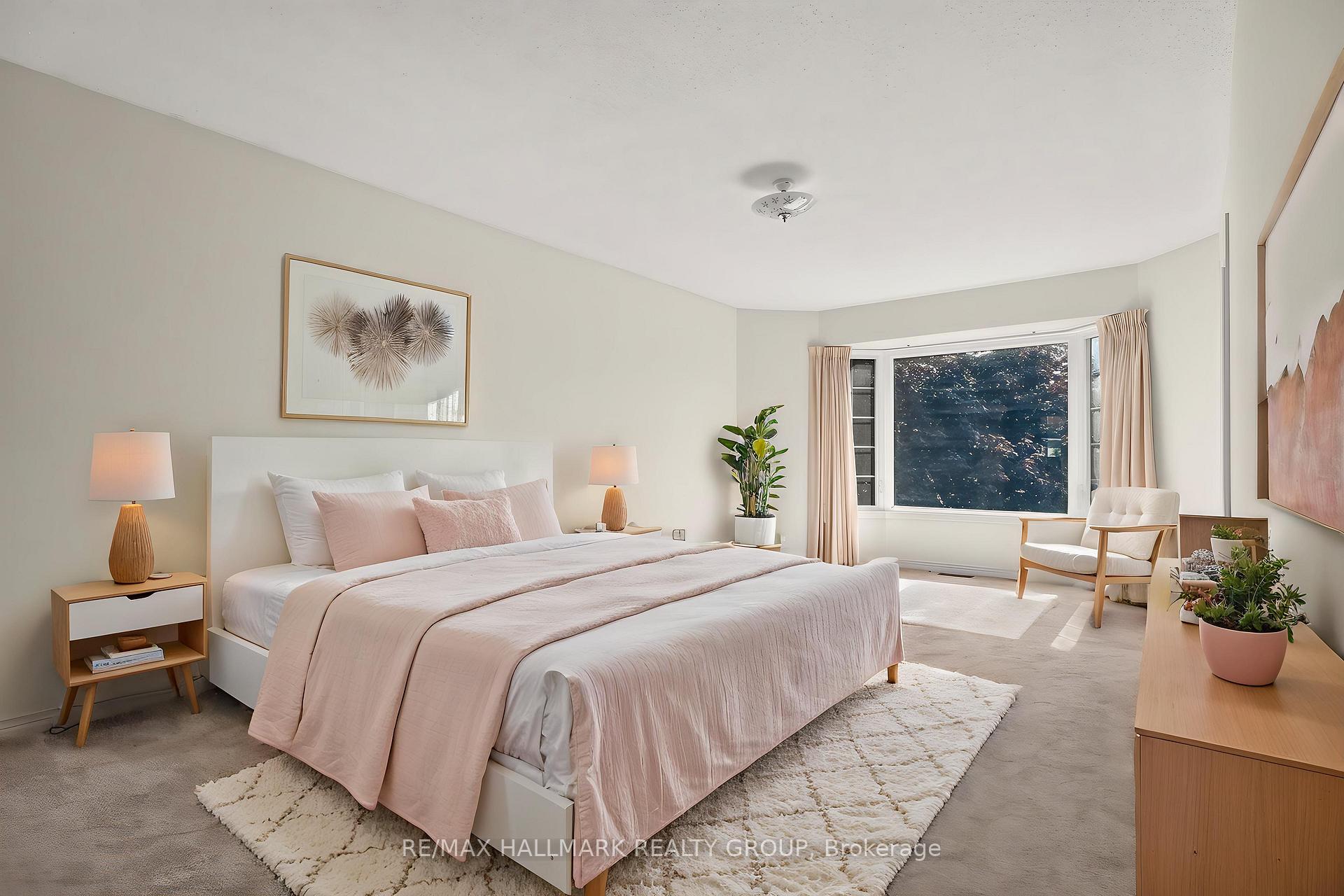 Photo 23 of 38 Bateman Drive, Ottawa, Manordale — HOMEH