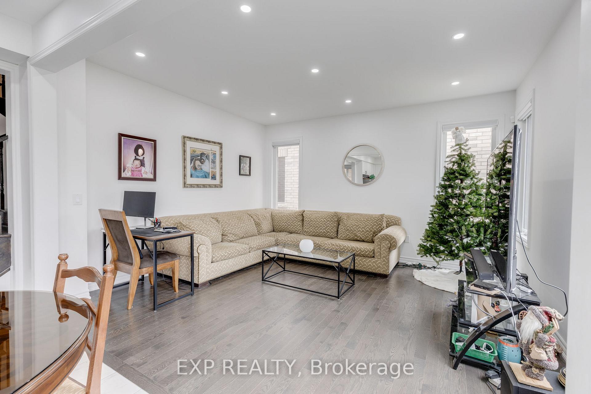 Photo 8 of 25 Corbett Street, Southgate — HOMEH