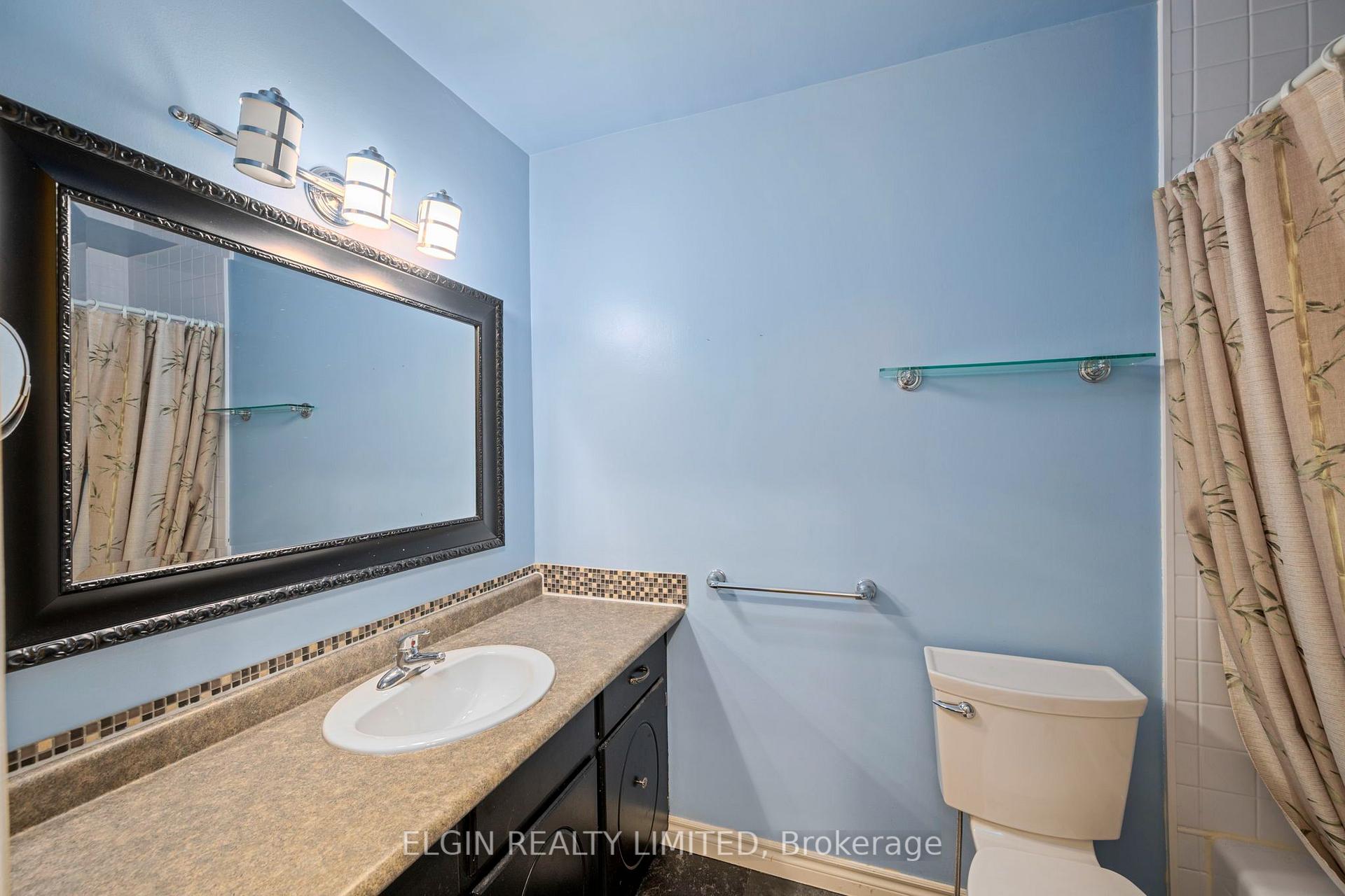 Photo 8 of 27 Vanier Place, St. Thomas — HOMEH