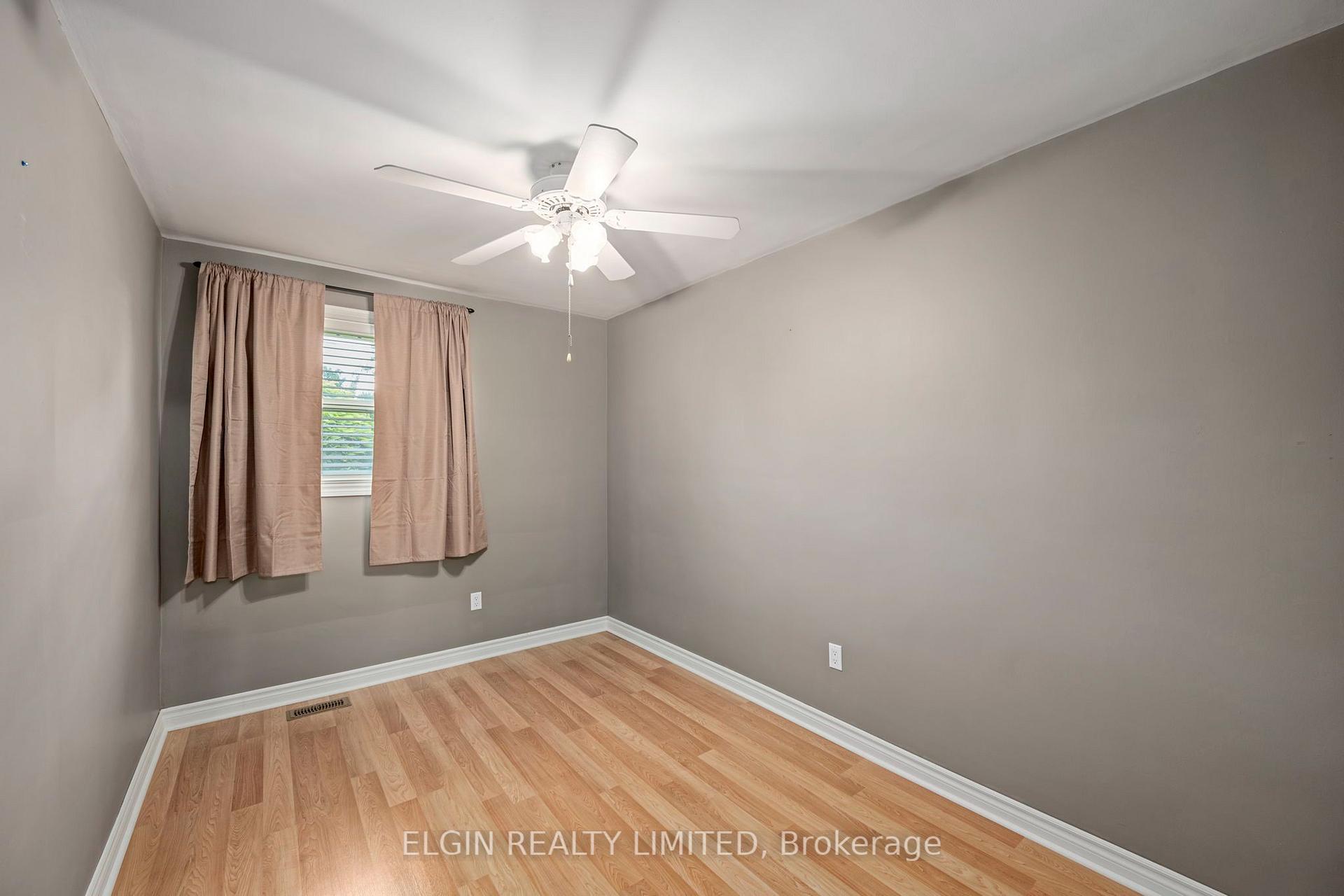Photo 9 of 27 Vanier Place, St. Thomas — HOMEH