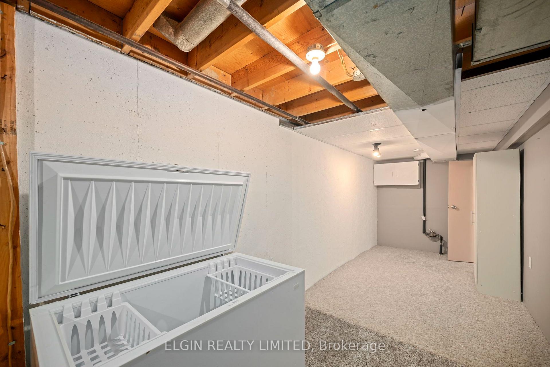 Photo 25 of 27 Vanier Place, St. Thomas — HOMEH