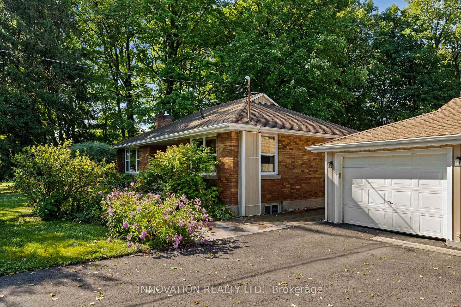 Photo 3 of 3885 Carp Road, Ottawa, Carp — HOMEH