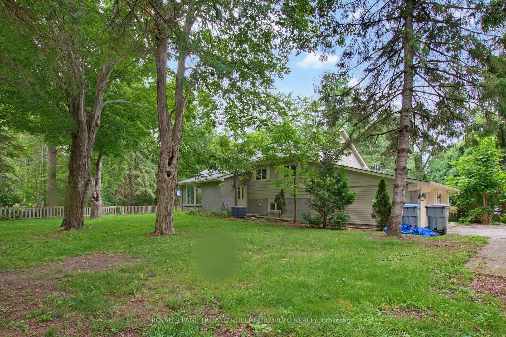 Photo 11 of 7 Elmhurst Street, Middlesex Centre, Kilworth — HOMEH