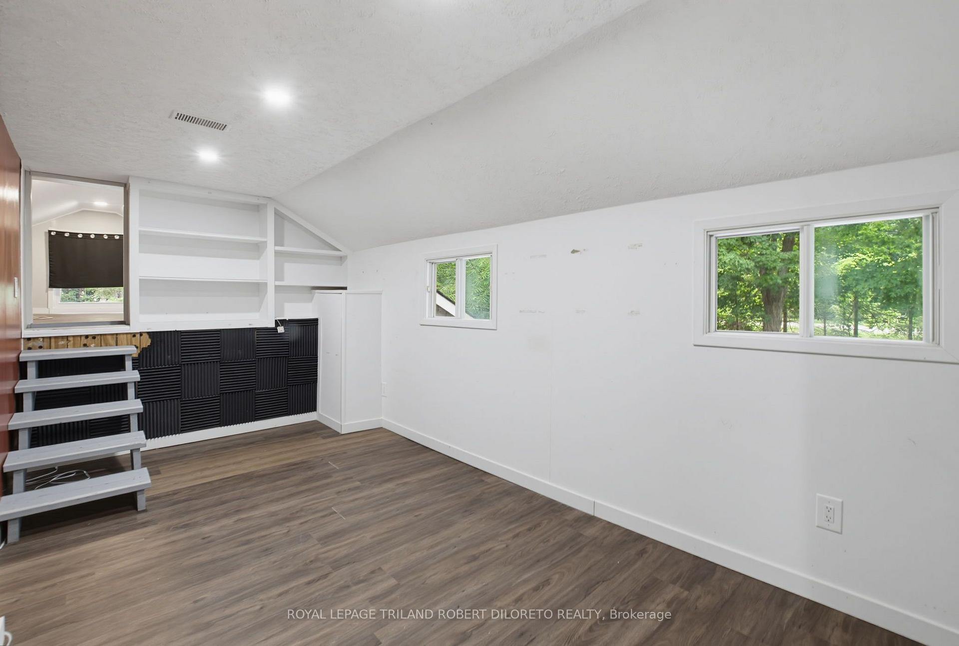 Photo 34 of 7 Elmhurst Street, Middlesex Centre, Kilworth — HOMEH