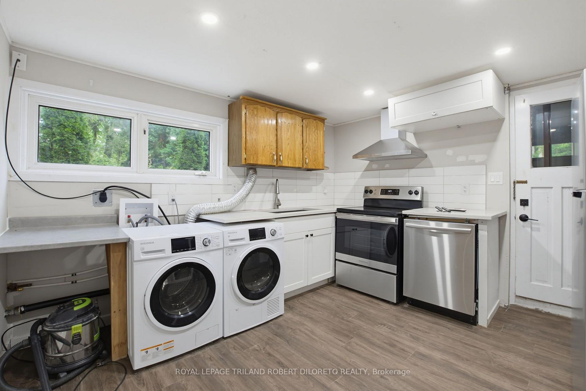 Photo 38 of 7 Elmhurst Street, Middlesex Centre, Kilworth — HOMEH