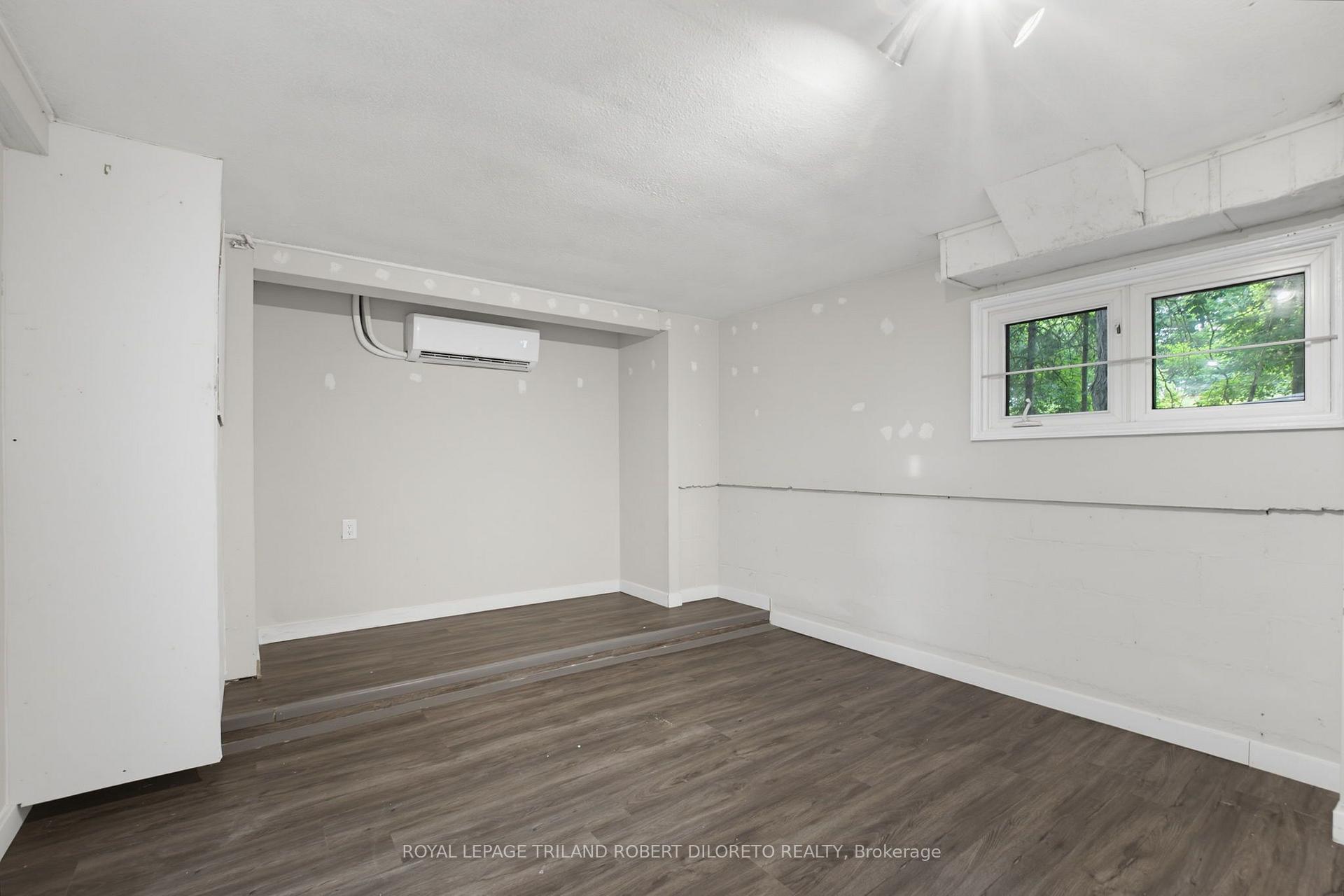 Photo 43 of 7 Elmhurst Street, Middlesex Centre, Kilworth — HOMEH