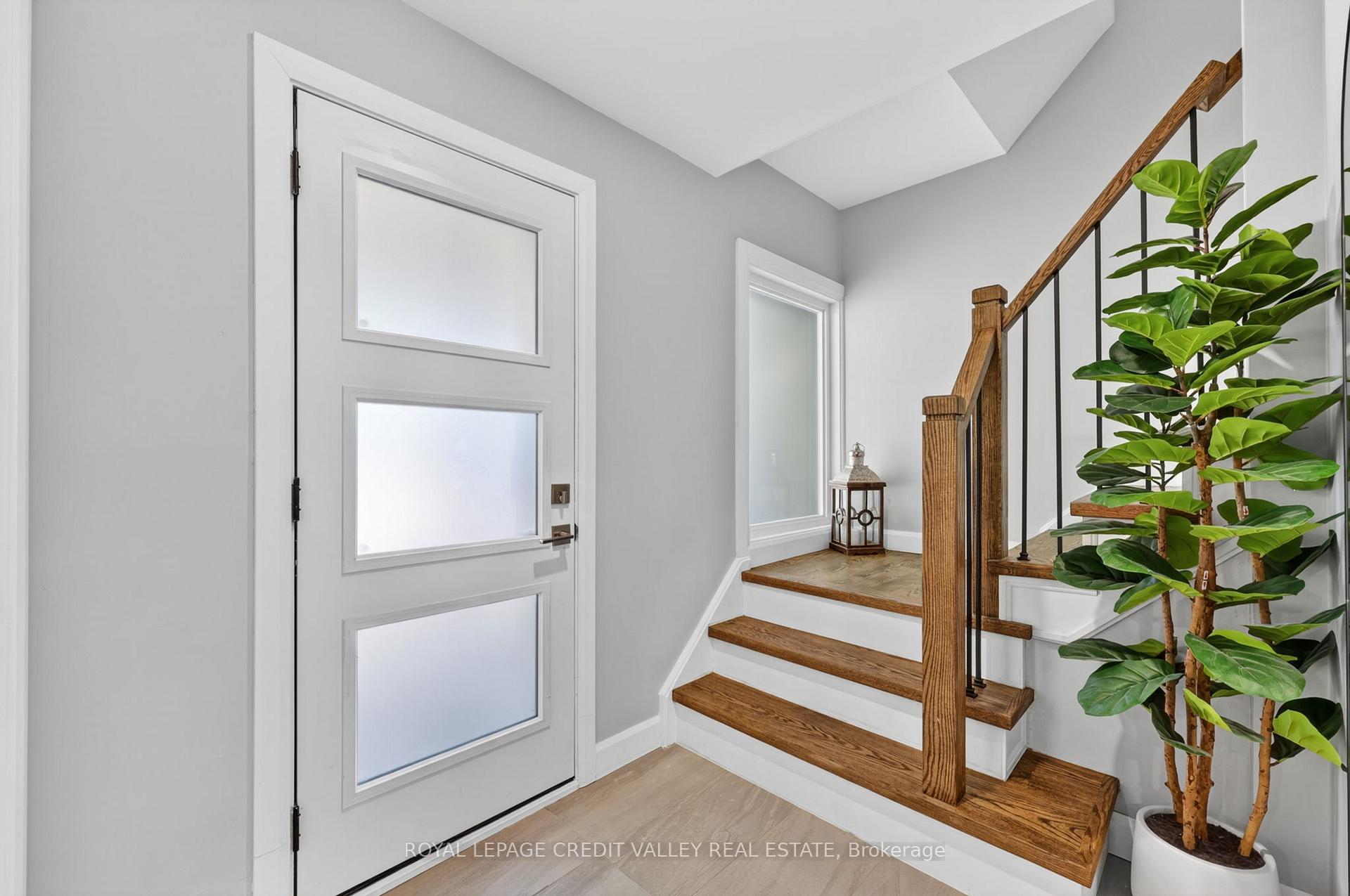 Photo 5 of 185 Bartley Bull Parkway, Brampton, Brampton East — HOMEH