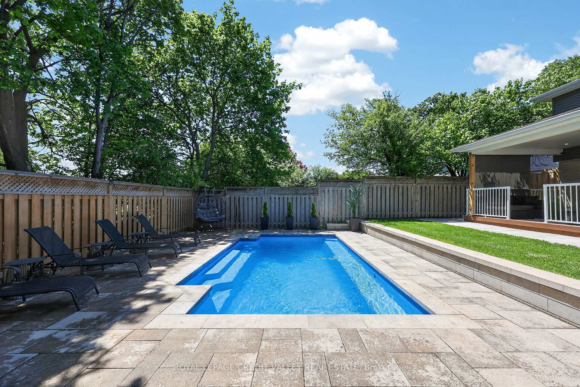 Photo 42 of 185 Bartley Bull Parkway, Brampton, Brampton East — HOMEH