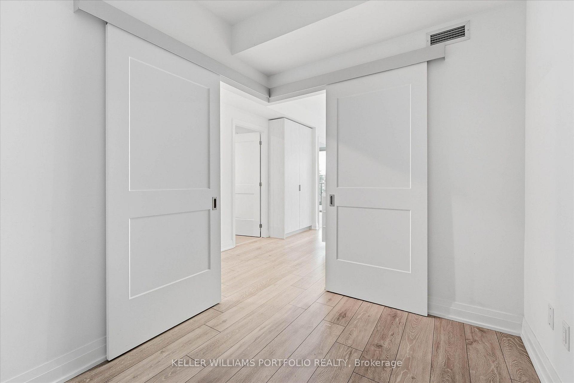 Photo 23 of Unit 506, 21 Park Street E, Mississauga, Port Credit — HOMEH