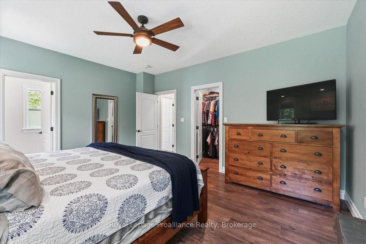 Photo 51 of 63 Hiddenvalley Drive, Belleville, Thurlow Ward — HOMEH