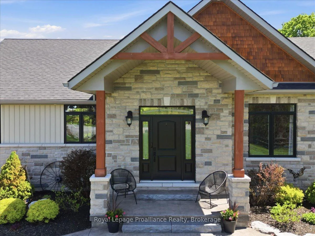 Photo 16 of 63 Hiddenvalley Drive, Belleville, Thurlow Ward — HOMEH