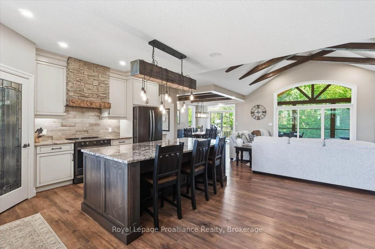 Photo 26 of 63 Hiddenvalley Drive, Belleville, Thurlow Ward — HOMEH