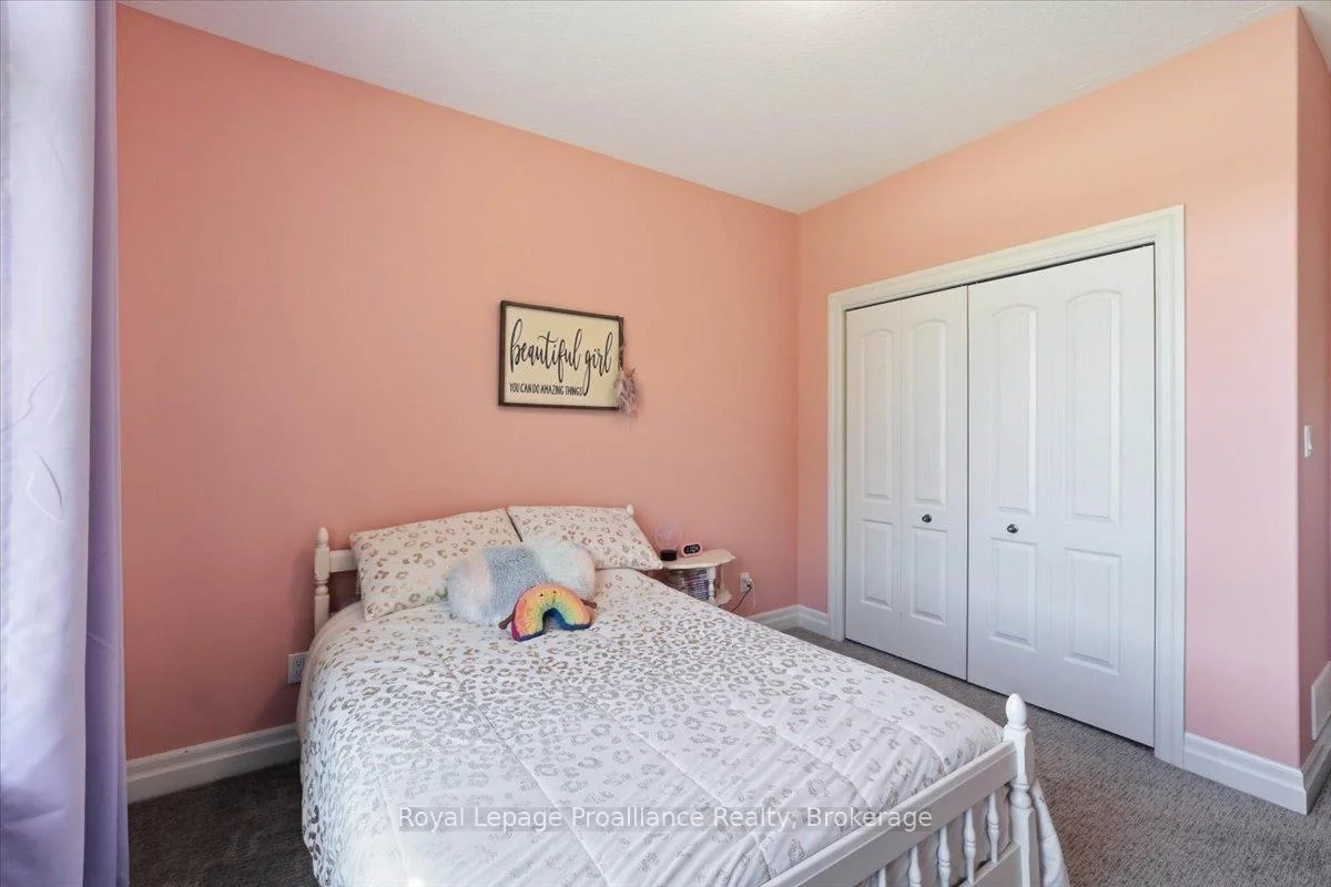 Photo 46 of 63 Hiddenvalley Drive, Belleville, Thurlow Ward — HOMEH