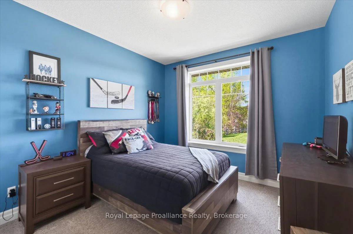 Photo 48 of 63 Hiddenvalley Drive, Belleville, Thurlow Ward — HOMEH
