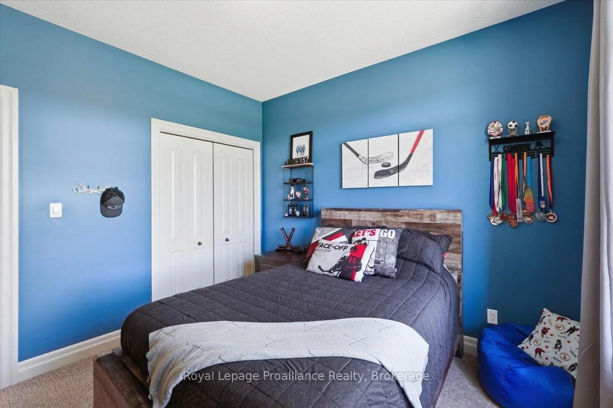 Photo 50 of 63 Hiddenvalley Drive, Belleville, Thurlow Ward — HOMEH