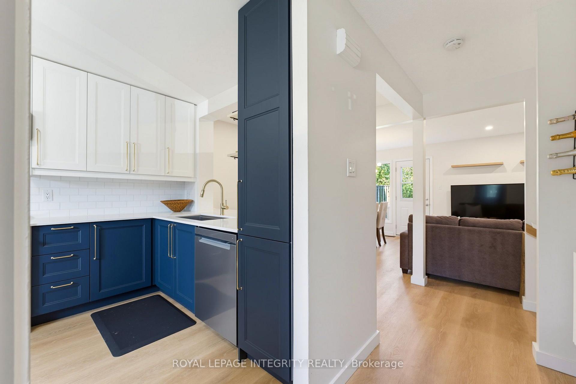 Photo 5 of Unit 46, 1685 Meadowbrook Road, Ottawa, Pineview — HOMEH