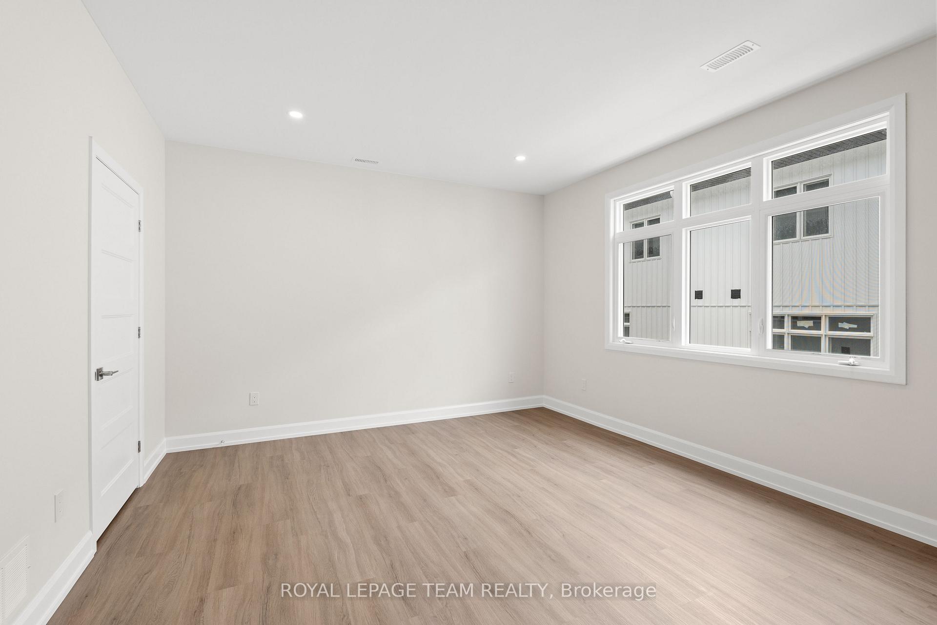 Photo 10 of Unit B, 6952 Notre Dame Street, Ottawa, Chateauneuf — HOMEH