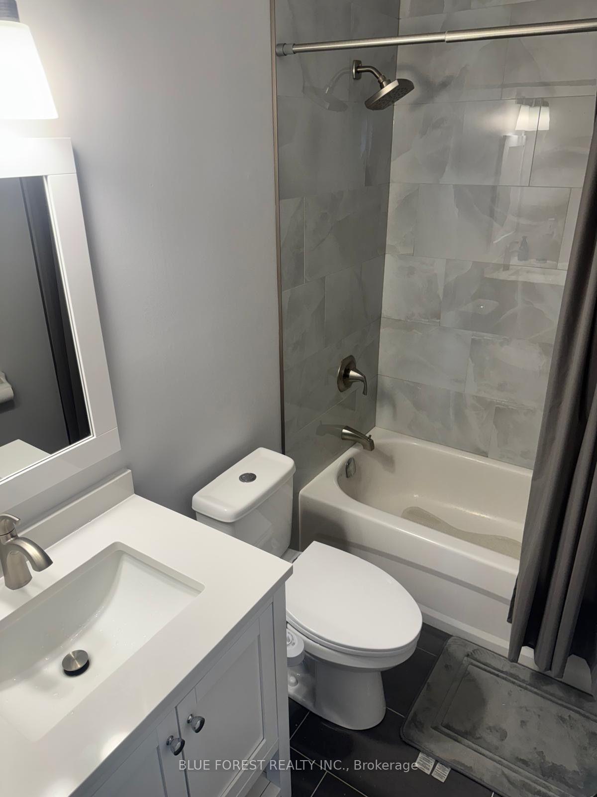 Photo 16 of Unit 607, 30 Chapman Court, London, North I — HOMEH