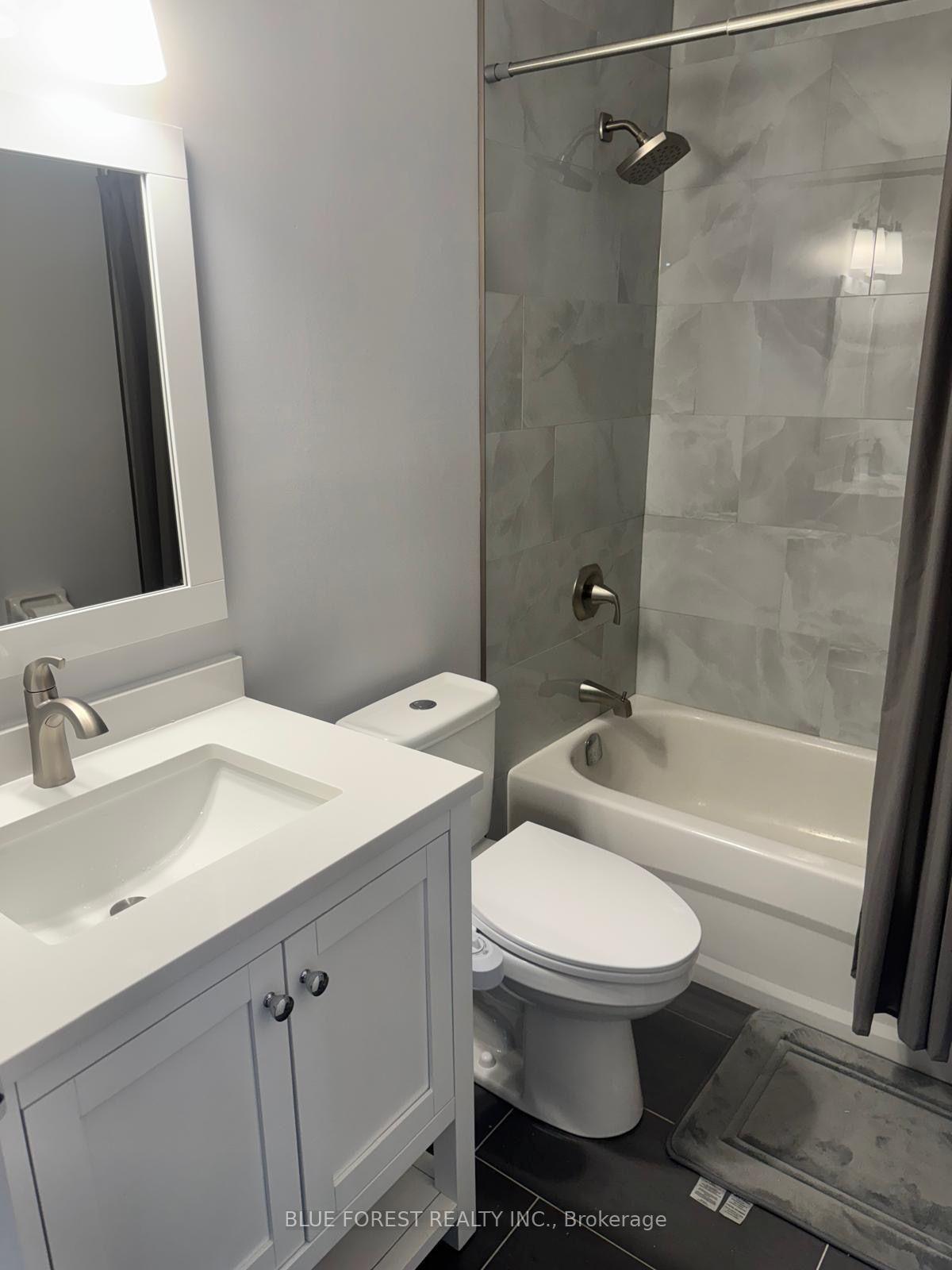 Photo 17 of Unit 607, 30 Chapman Court, London, North I — HOMEH