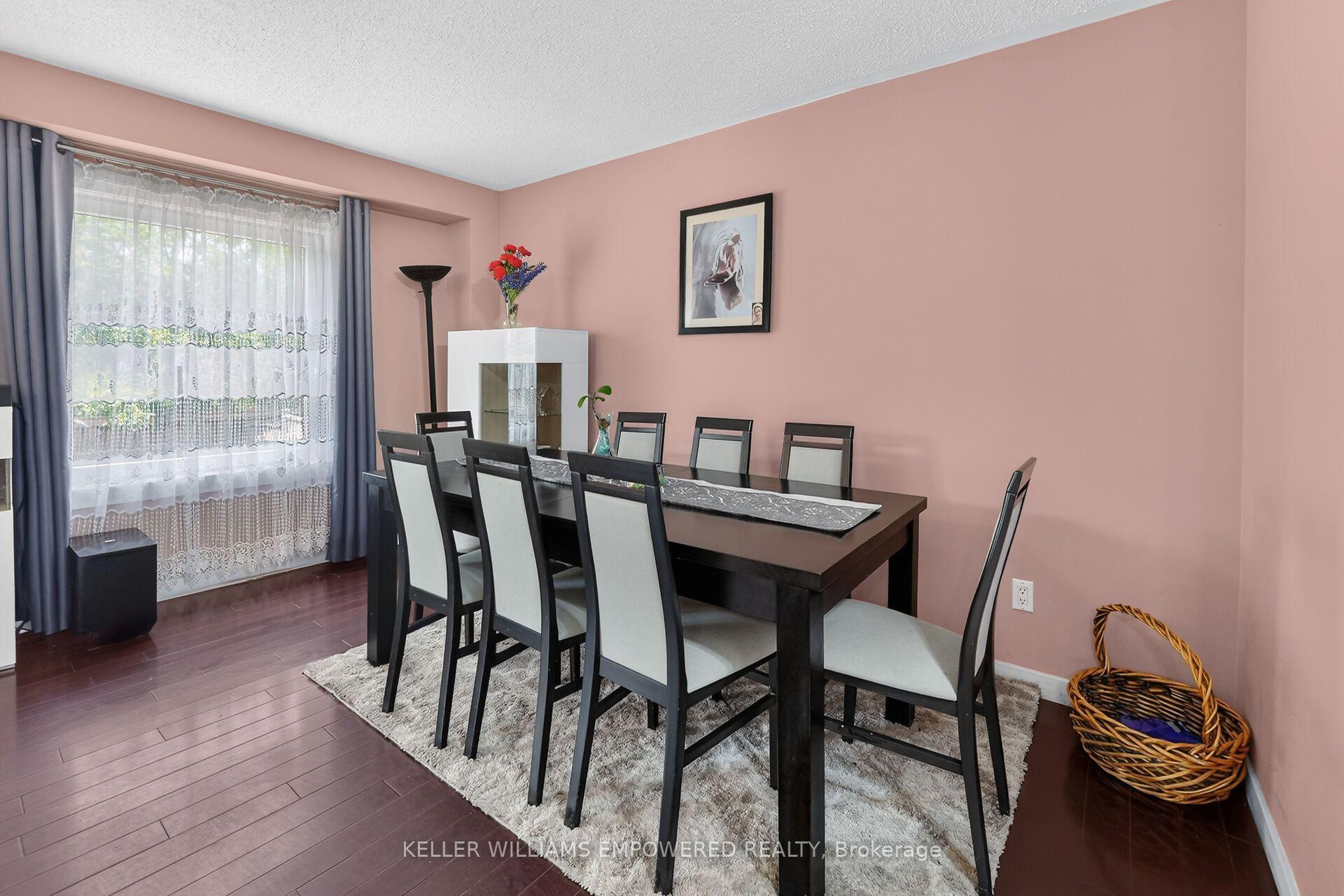 Photo 14 of 62 Earl Grey Crescent, Brampton, Fletcher's Meadow — HOMEH