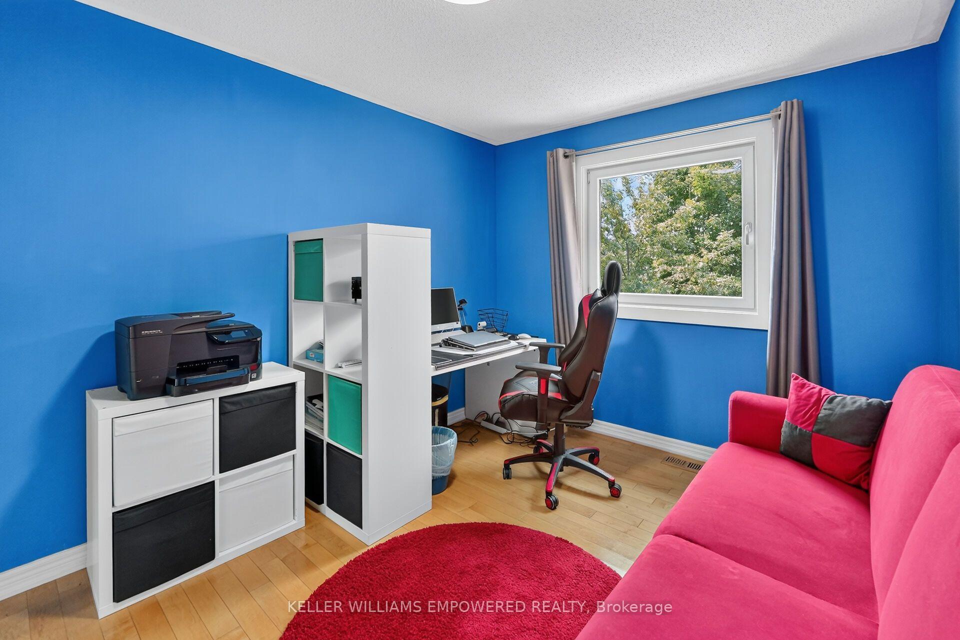 Photo 21 of 62 Earl Grey Crescent, Brampton, Fletcher's Meadow — HOMEH
