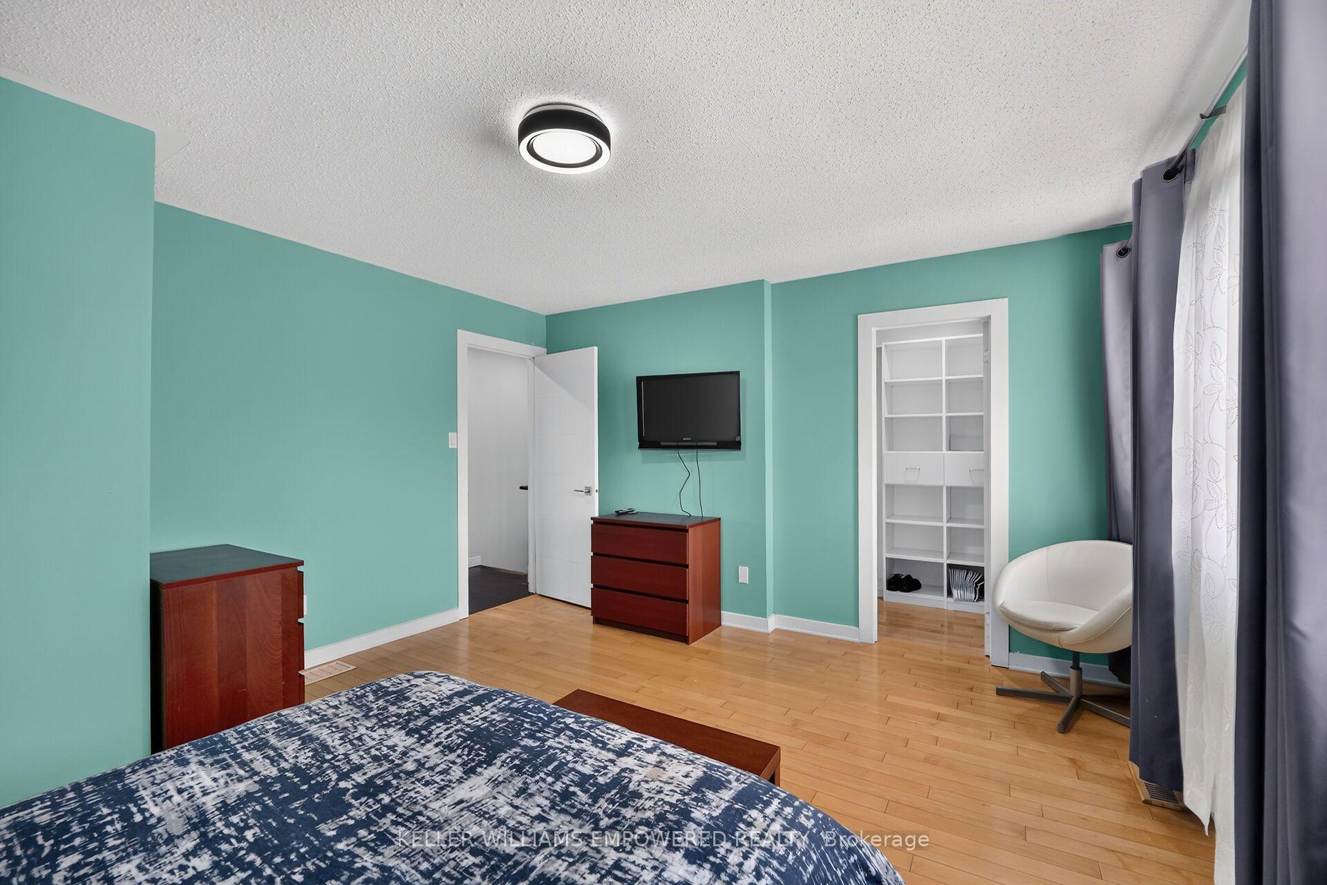 Photo 27 of 62 Earl Grey Crescent, Brampton, Fletcher's Meadow — HOMEH