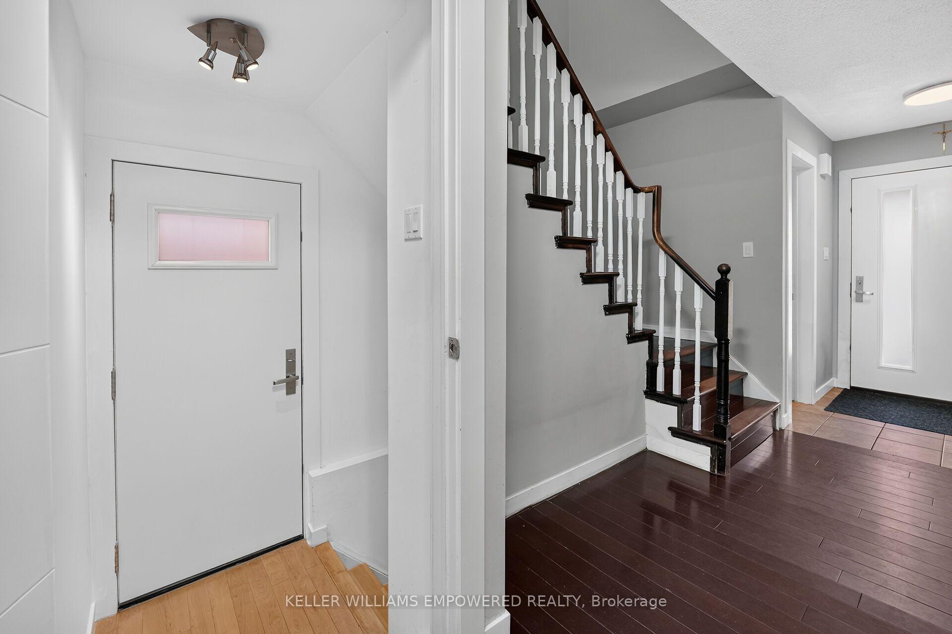 Photo 30 of 62 Earl Grey Crescent, Brampton, Fletcher's Meadow — HOMEH