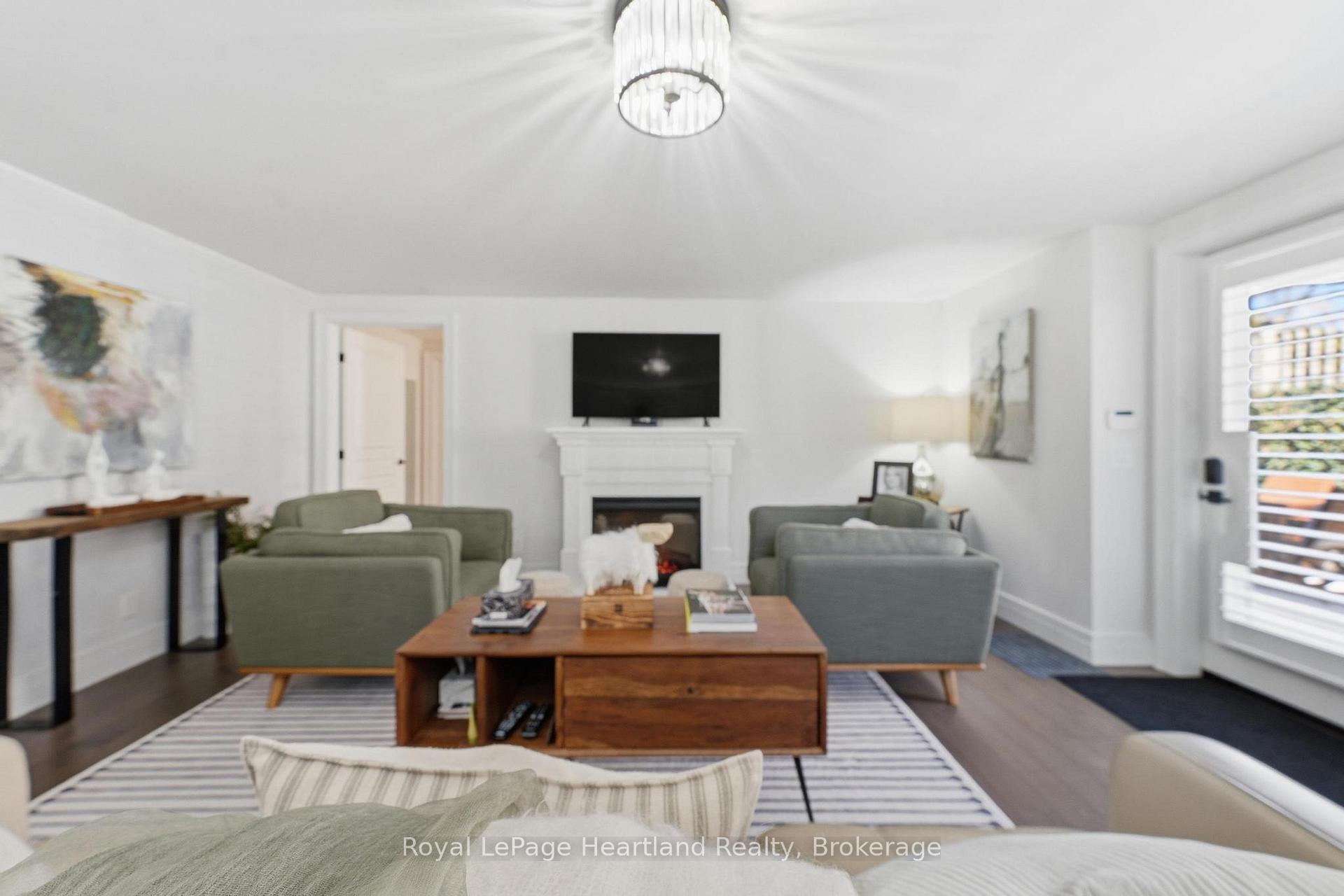Photo 7 of Unit 100, 5 Cobourg Street, Goderich, Goderich (Town) — HOMEH