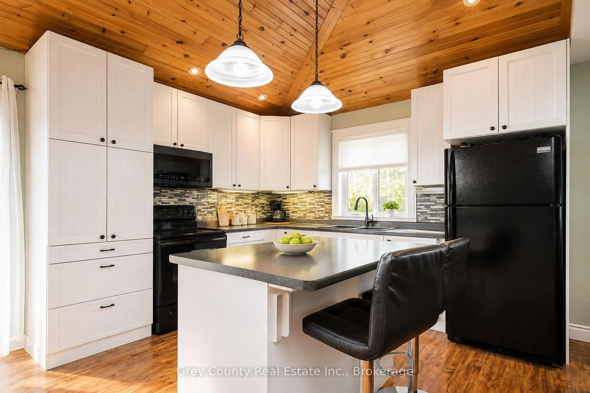 Photo 72 of 135260 9th Line, Grey Highlands — HOMEH