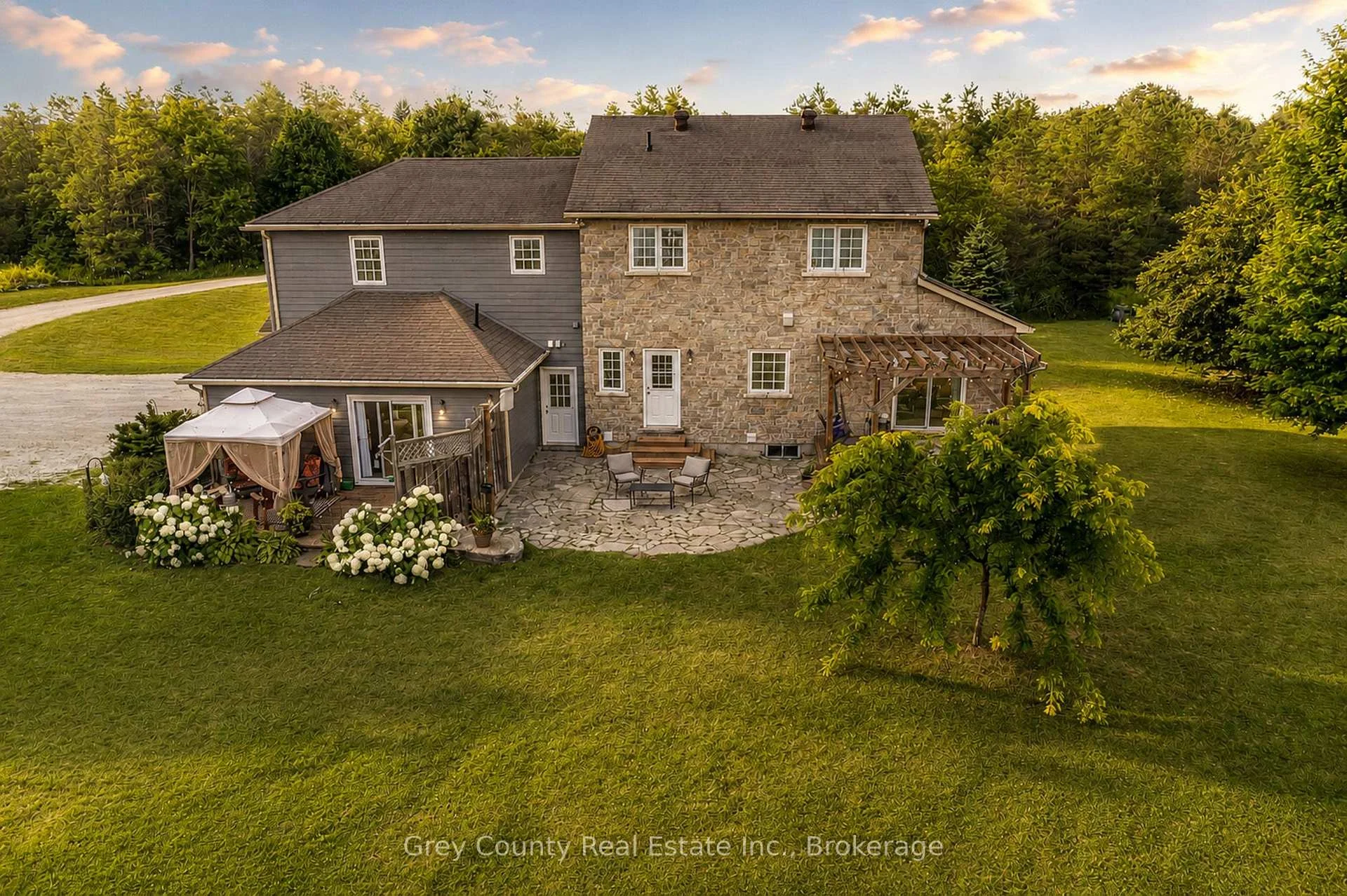 Photo 96 of 135260 9th Line, Grey Highlands — HOMEH