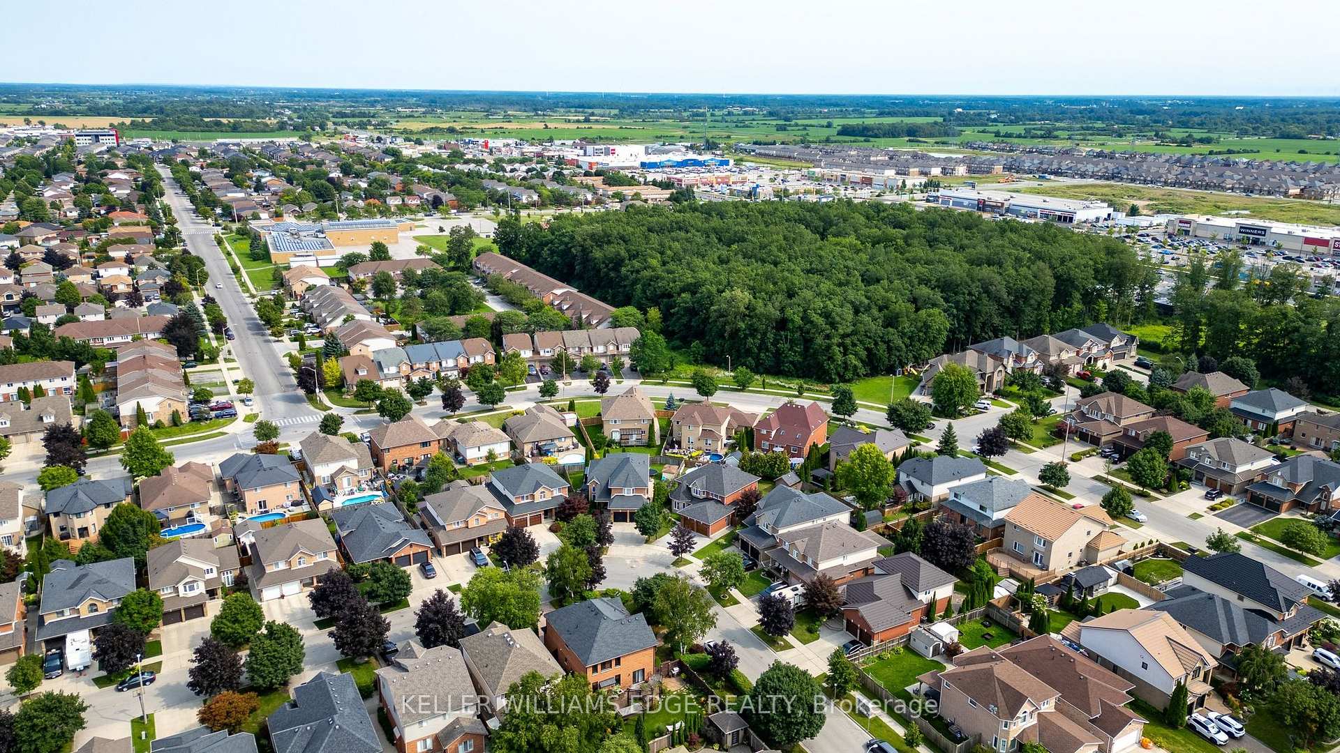 Photo 46 of 24 Eringate Drive, Hamilton, Stoney Creek Mountain — HOMEH