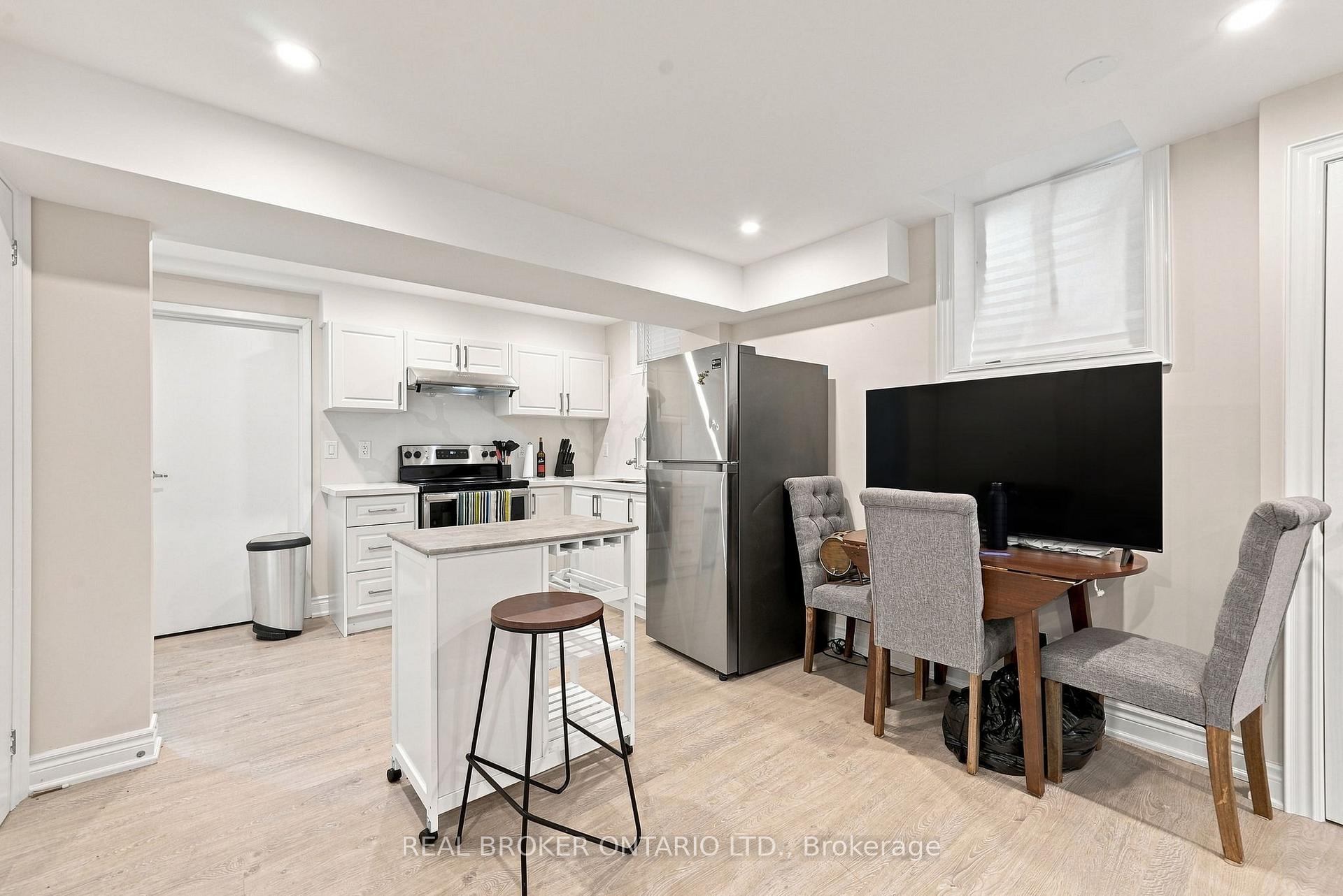 Photo 6 of Unit BSMT, 133 Elephant Hill Drive, Clarington, Bowmanville — HOMEH