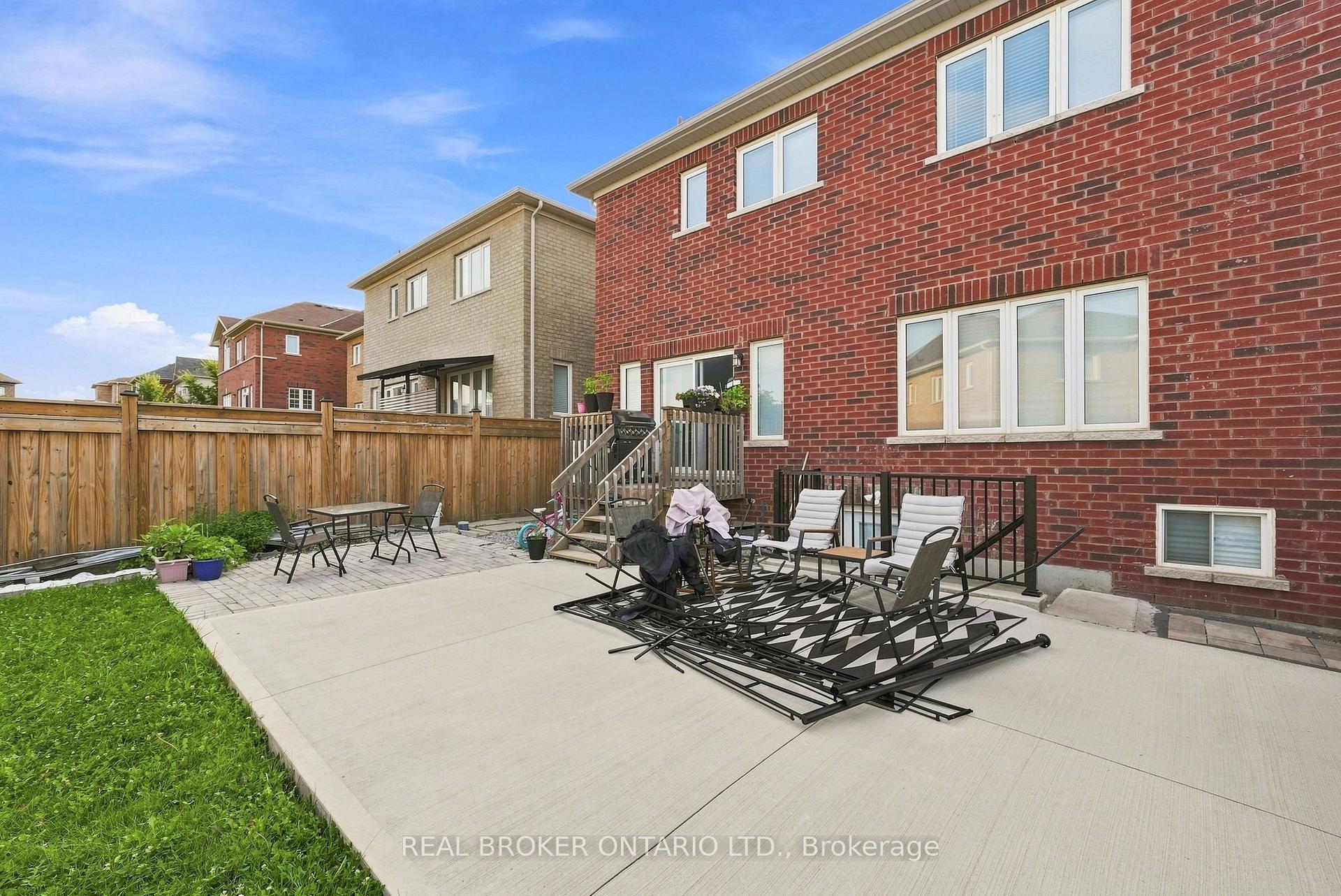 Photo 13 of Unit BSMT, 133 Elephant Hill Drive, Clarington, Bowmanville — HOMEH