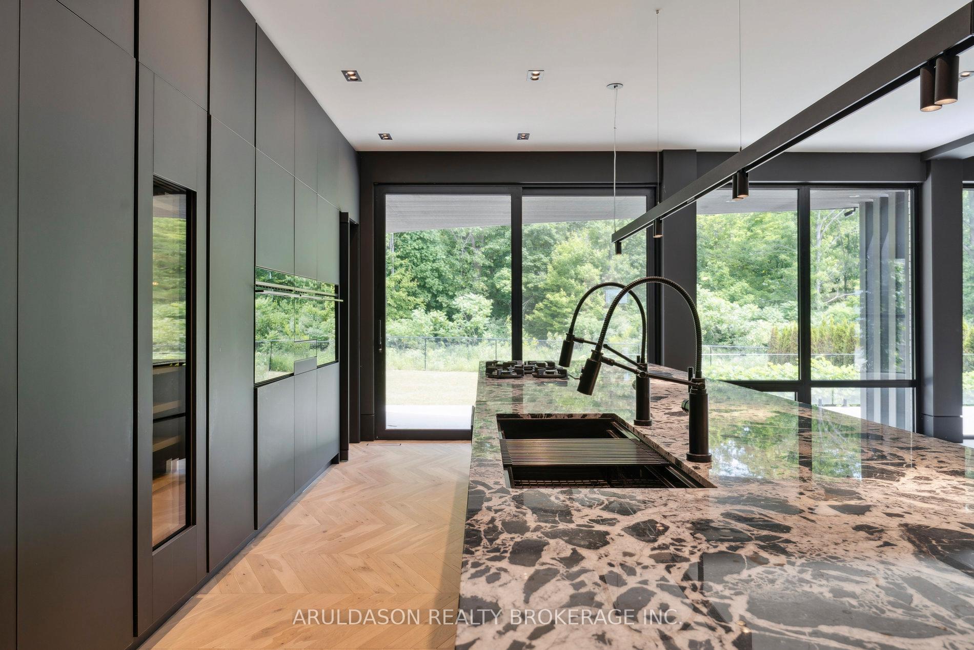 Photo 6 of 1135 Balfour Street, Pelham, Fenwick — HOMEH