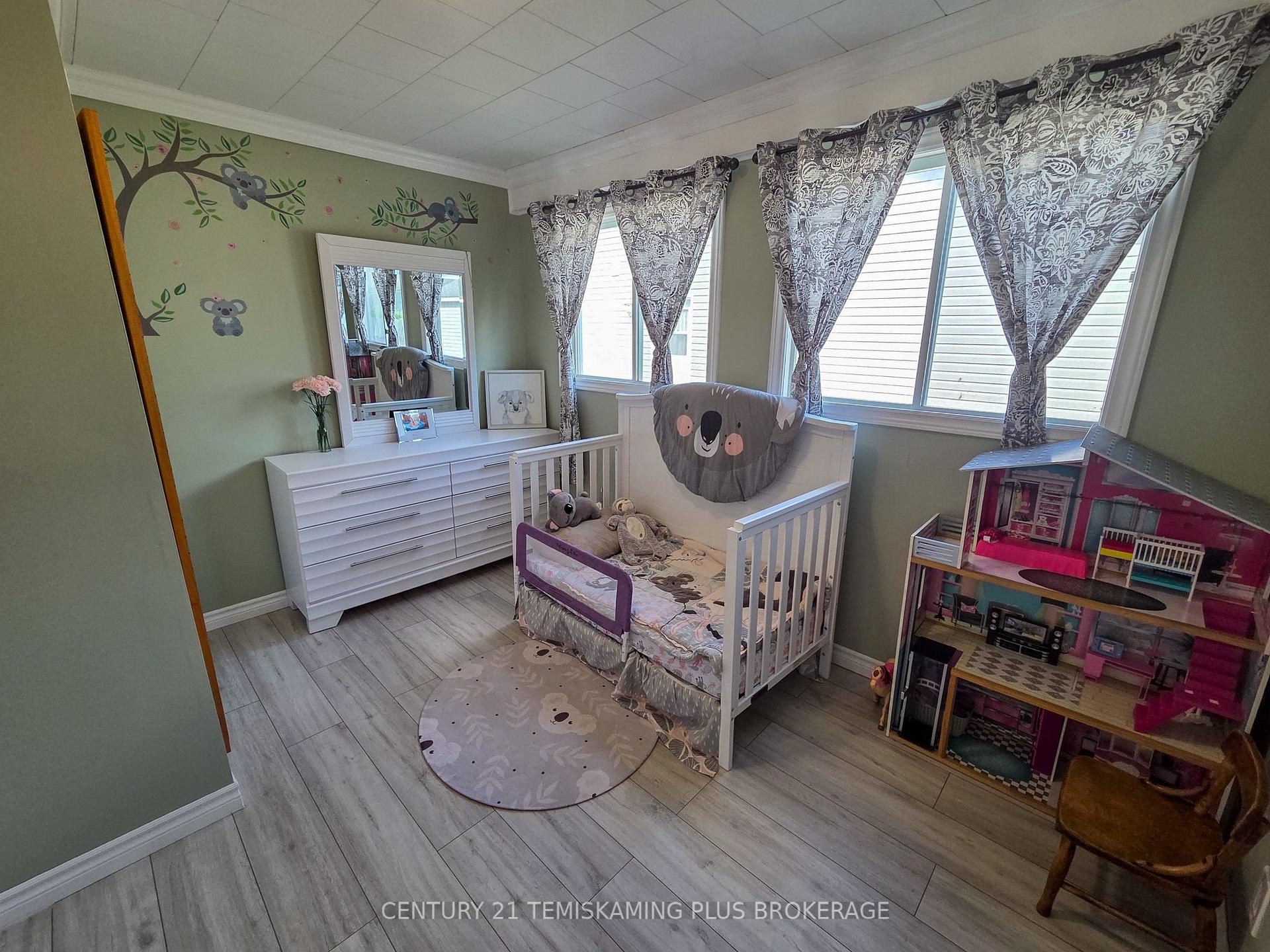 Photo 14 of 112 4th Avenue, Englehart — HOMEH