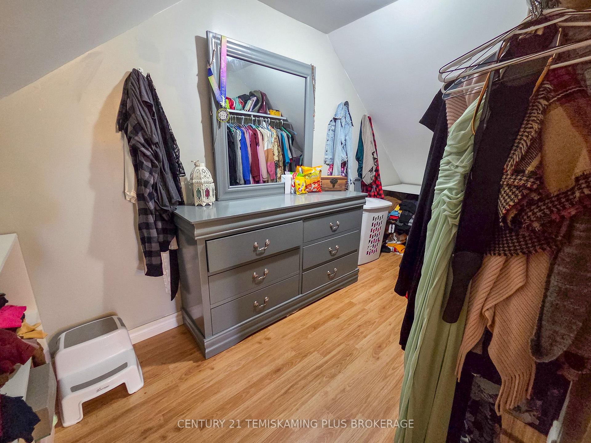 Photo 26 of 112 4th Avenue, Englehart — HOMEH