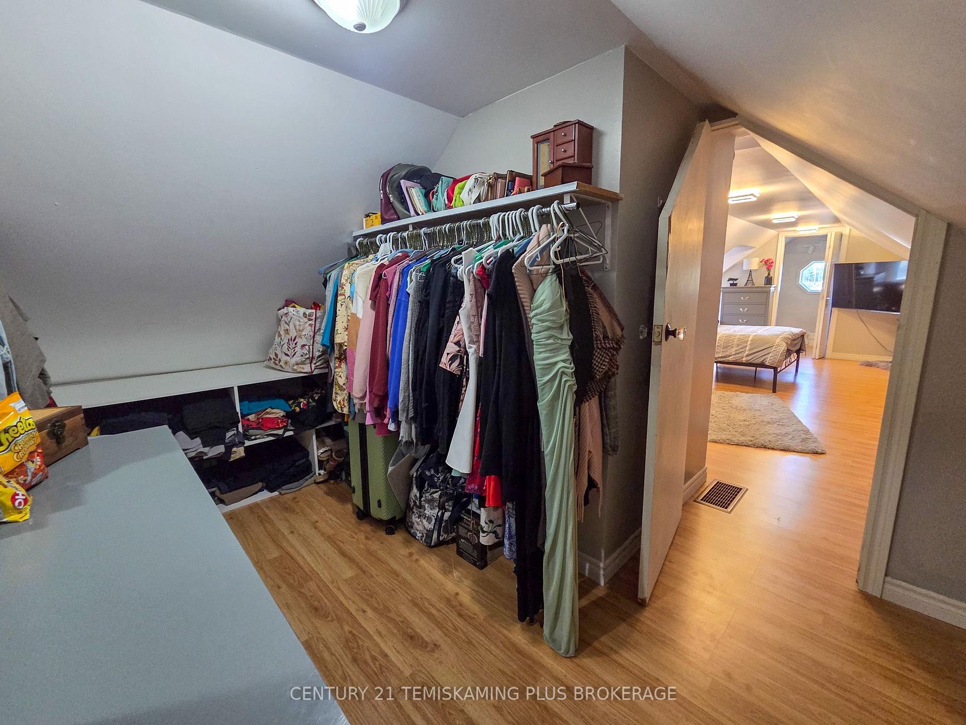 Photo 27 of 112 4th Avenue, Englehart — HOMEH
