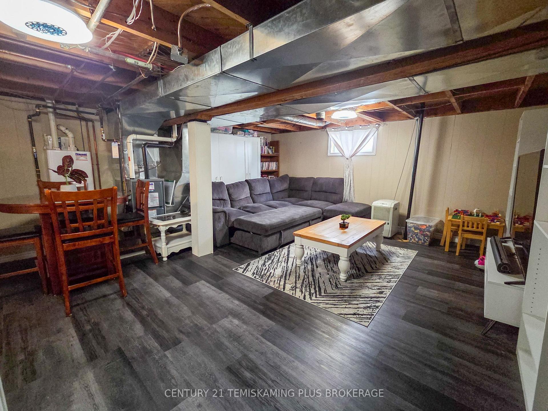 Photo 31 of 112 4th Avenue, Englehart — HOMEH