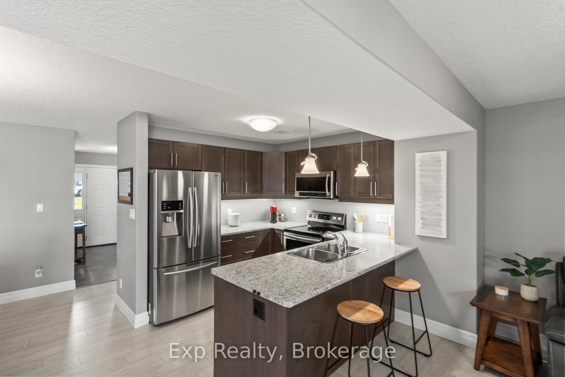 Photo 8 of 54 Cortland Crescent, Quinte West, Murray Ward — HOMEH