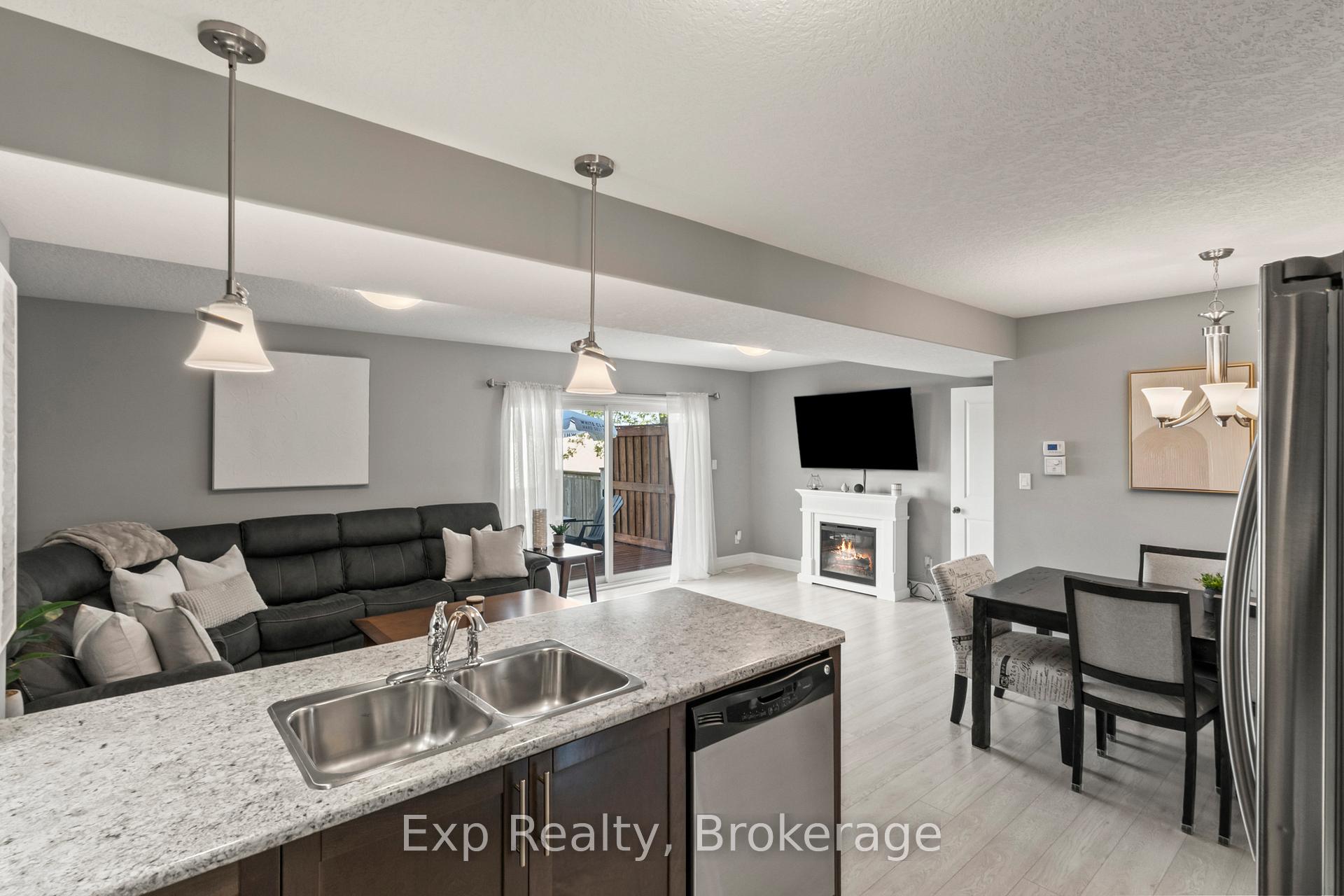 Photo 10 of 54 Cortland Crescent, Quinte West, Murray Ward — HOMEH