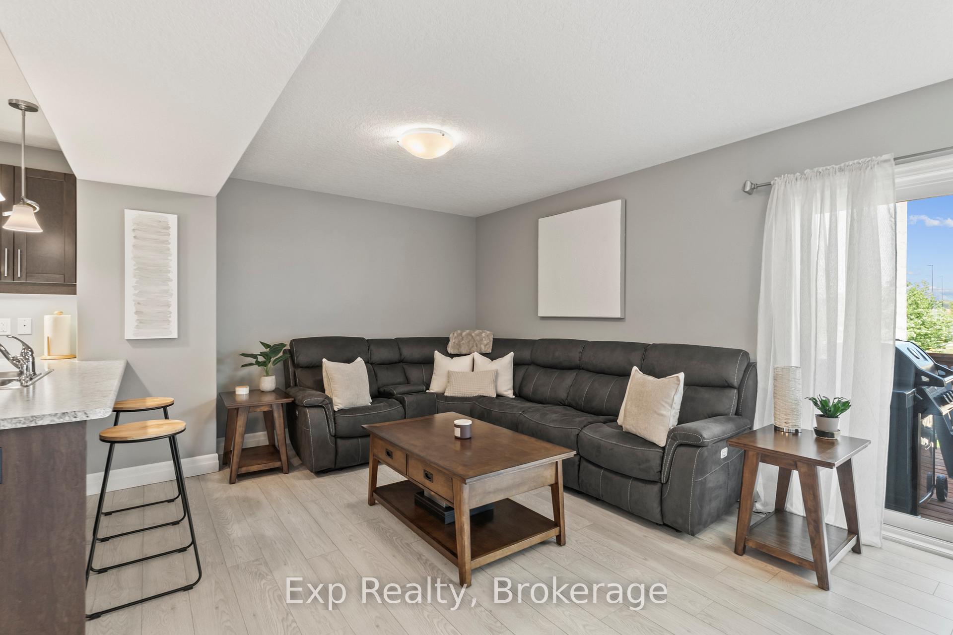 Photo 13 of 54 Cortland Crescent, Quinte West, Murray Ward — HOMEH