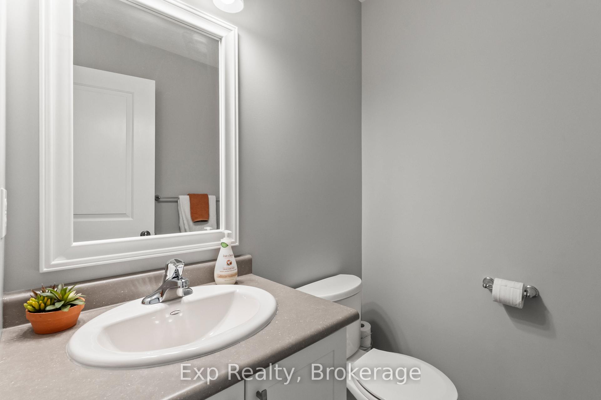 Photo 17 of 54 Cortland Crescent, Quinte West, Murray Ward — HOMEH