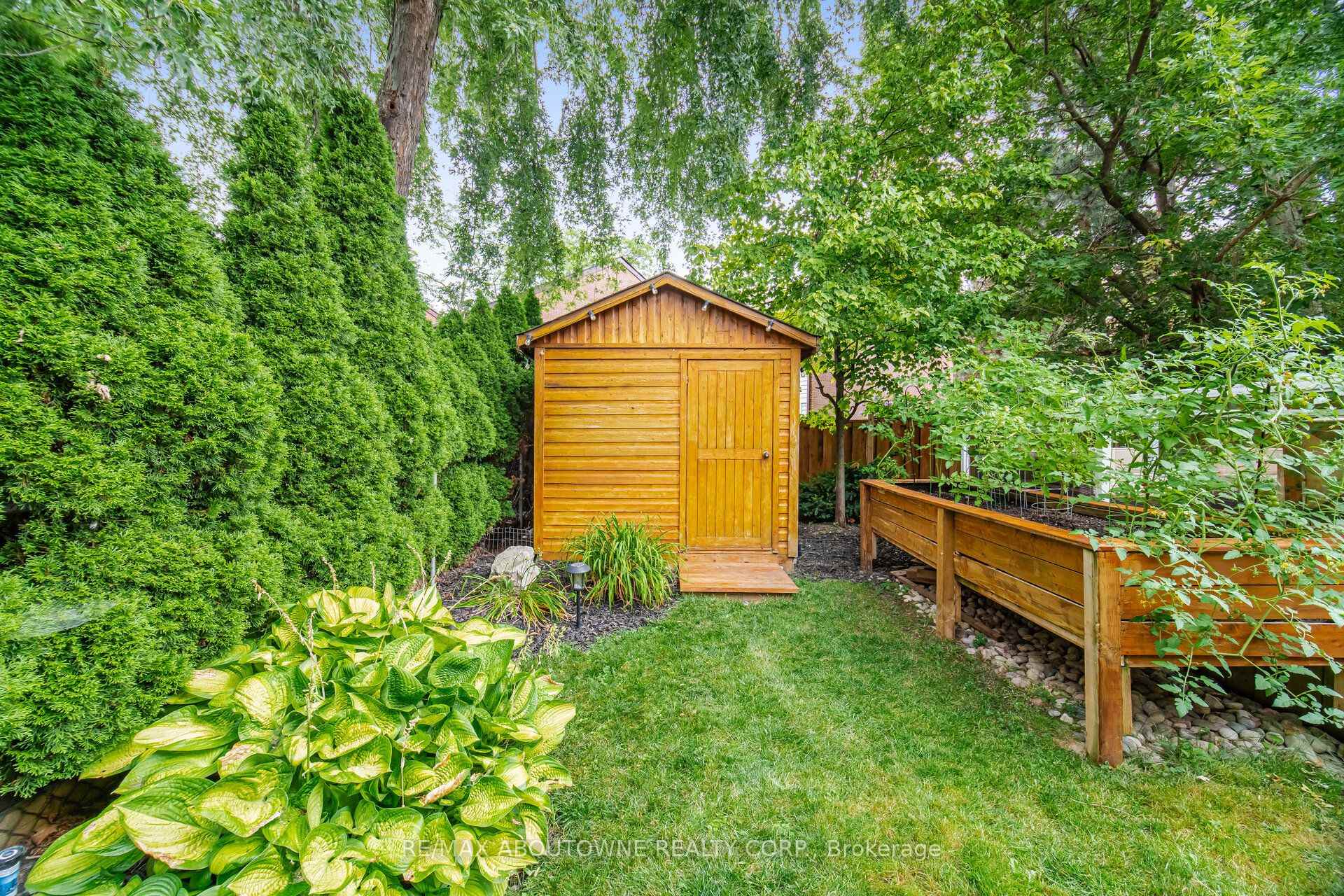 Photo 34 of 6298 Starfield Crescent, Mississauga, Meadowvale — HOMEH