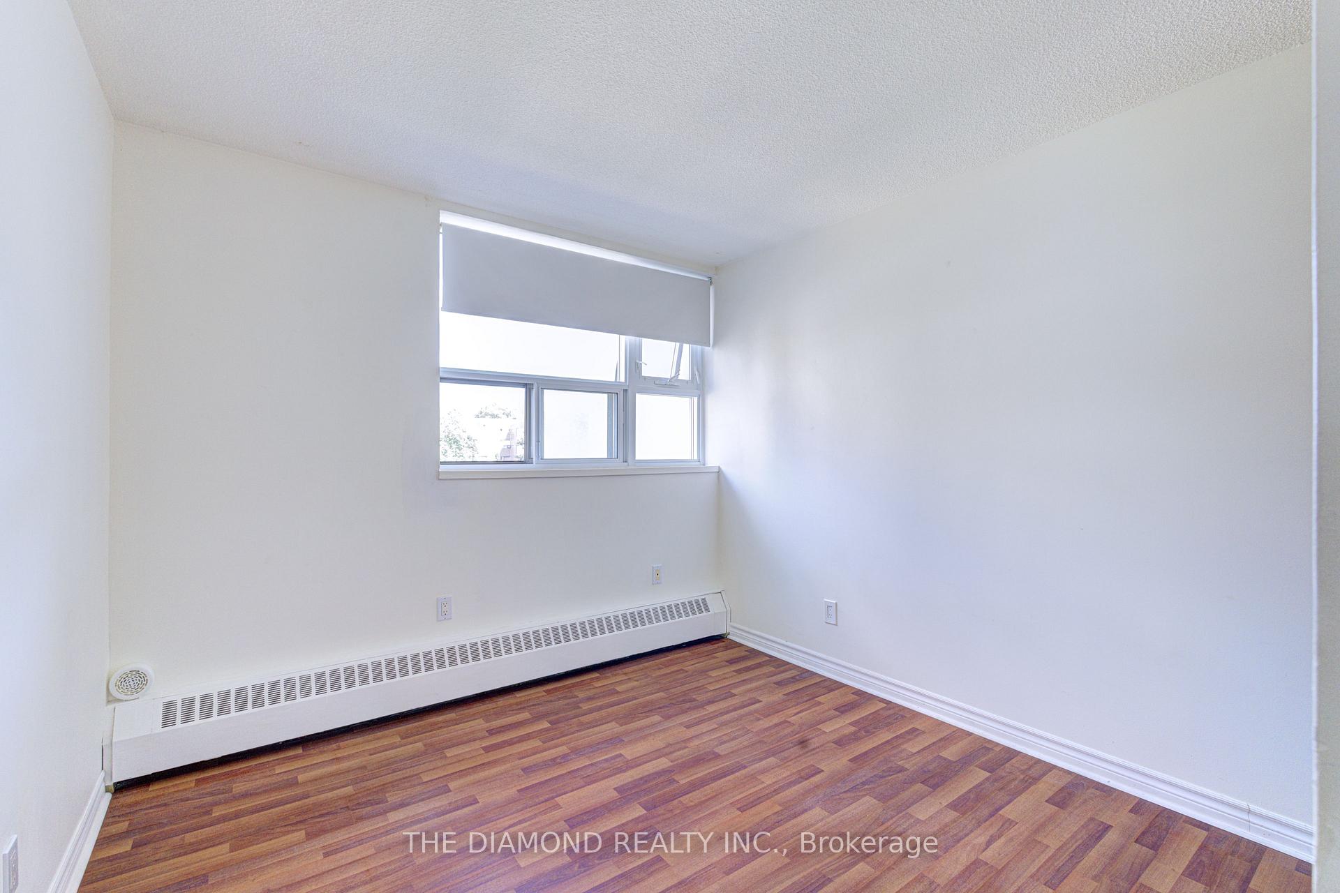 Photo 24 of Unit 301, 40 Sunrise Avenue, North York, Victoria Village — HOMEH