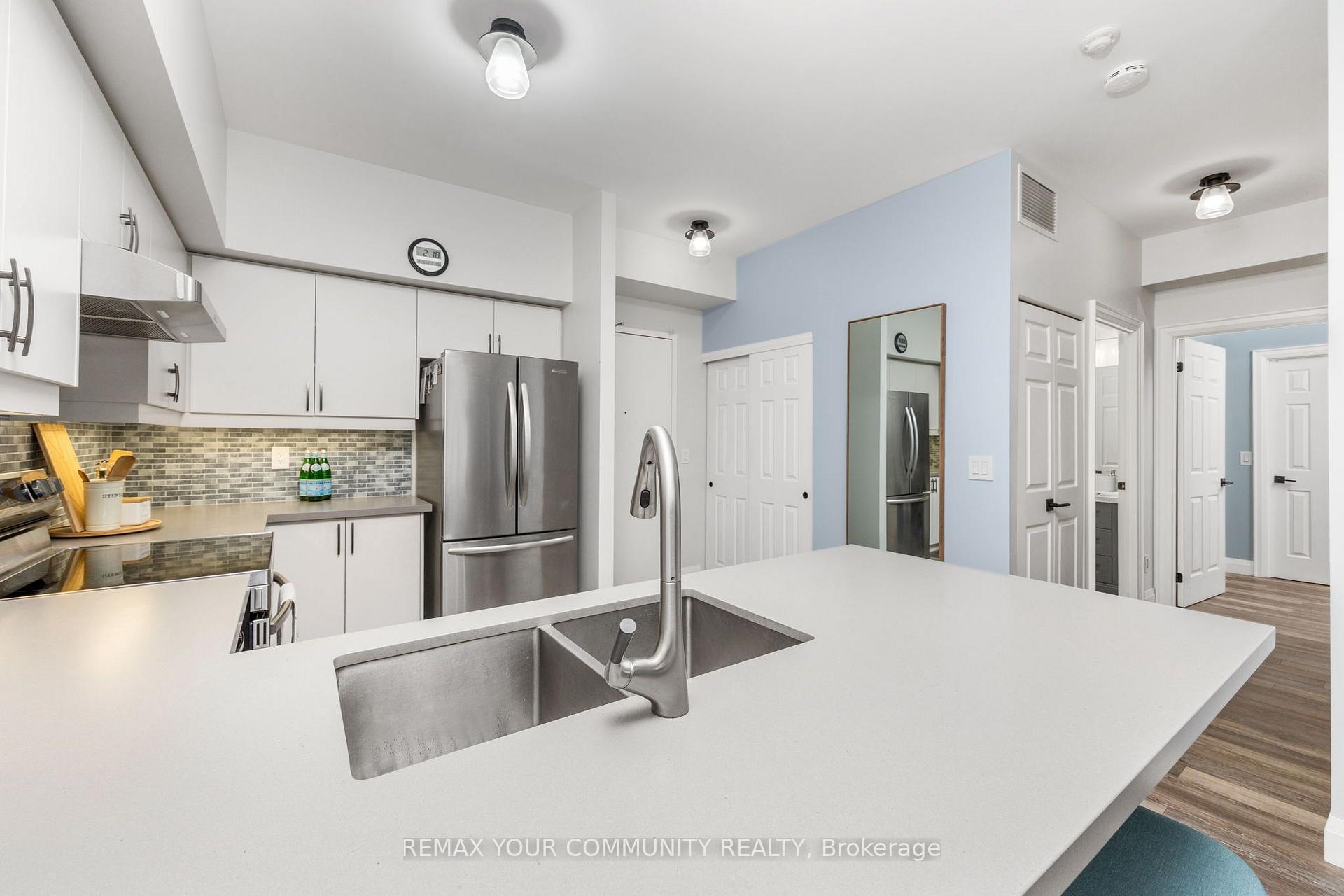 Photo 6 of Unit 202, 9973 Keele Street, Vaughan, Maple — HOMEH