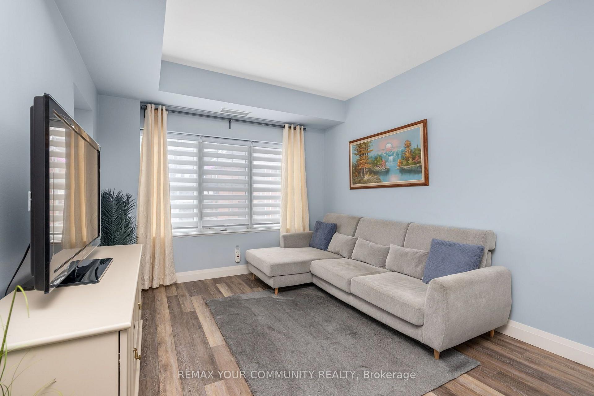 Photo 9 of Unit 202, 9973 Keele Street, Vaughan, Maple — HOMEH
